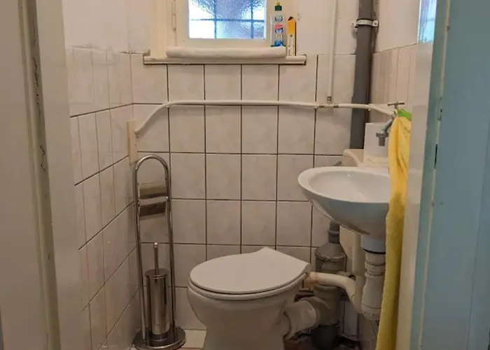 Wanderzimmer Schlafraum Mit Grundausstattung * ורניגרוד